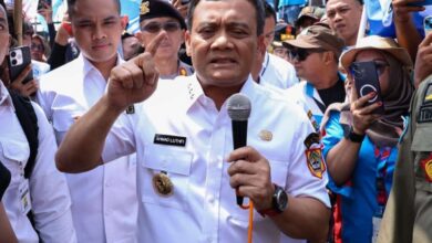 Tok Gubernur Jateng Resmi Tetapkan UMP Jateng 2026 Cek Daftarnya