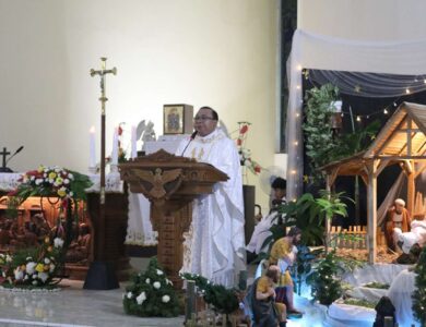 Umat Katolik Blora Jalani Misa Malam Natal di Gereja Katolik Santo Pius X Blora dengan Khidmat dan Tertib