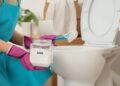 5 Alasan Mengapa Baking Soda Ampuh Membersihkan Kerak Toilet 8 5 Alasan Mengapa Baking Soda Ampuh Membersihkan Kerak Toilet
