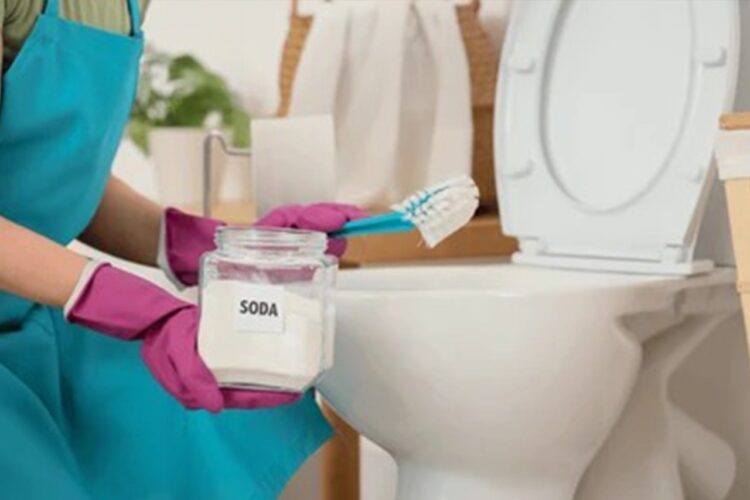 5 Alasan Mengapa Baking Soda Ampuh Membersihkan Kerak Toilet