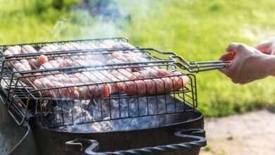 7 Cara Menyiapkan Alat Panggang Agar Tak Lengket di Malam Tahun Baru