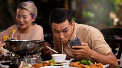 9 Tips Menikmati Hidangan Tahun Baru Tanpa Berlebihan