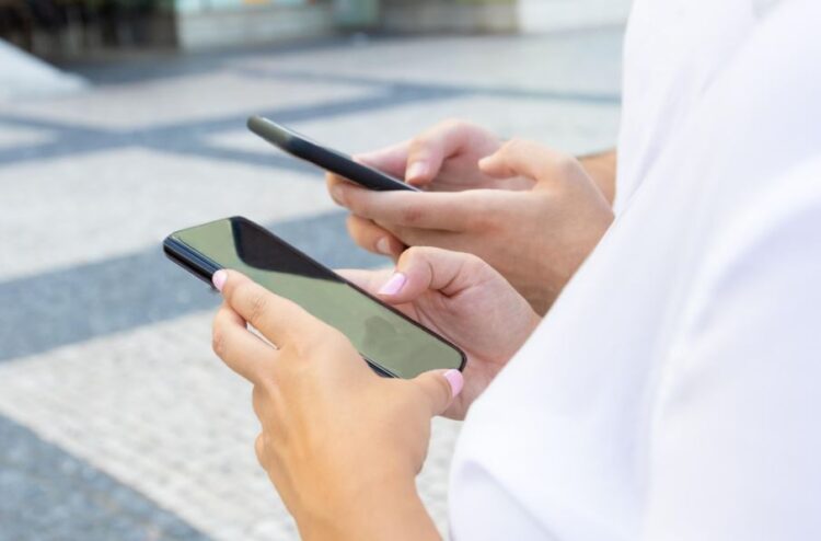 Jangan Asal Kirim Ini Format Chat Lamar Kerja Lewat WhatsApp