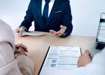 Waspada Ini 10 Ciri Lowongan Kerja Palsu yang Sering Menjebak