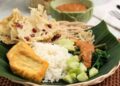 Cocok untuk Sarapan Resep Nasi Pecel Sambal Kacang Sederhana dan Mudah Dibuat
