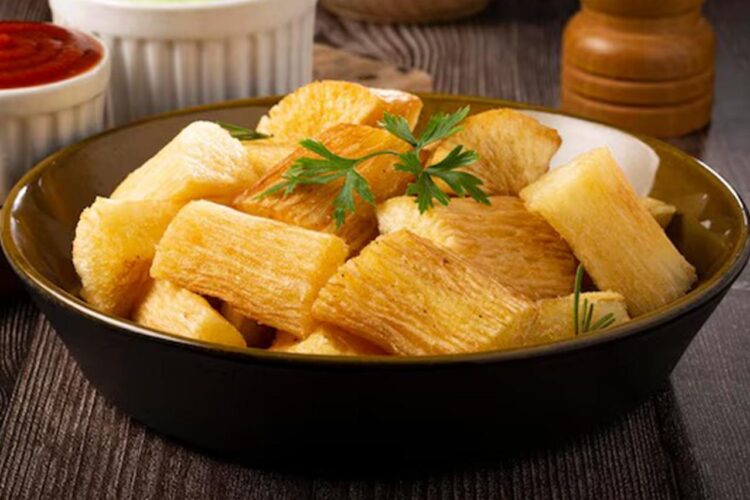 Renyah dan Gurih! Resep Singkong Goreng Otentik, Camilan Legendaris yang Tak Lekang Oleh Waktu 1 Renyah dan Gurih Resep Singkong Goreng Otentik Camilan Legendaris yang Tak Lekang Oleh Waktu