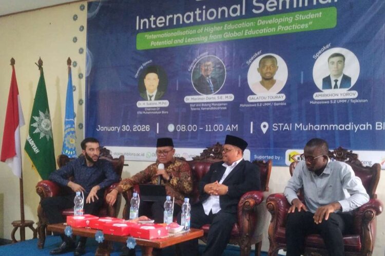 Seminar Internasional STAIM Blora Siap Hadapi Kompetisi Global