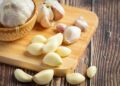 Suplemen Alami untuk Tubuh Tips Mengonsumsi Bawang Putih untuk Menjaga Kekebalan Tubuh di Musim Hujan