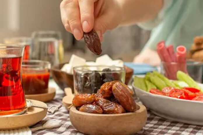 8 Alasan Mengapa Buah Kurma Sangat Baik untuk Pendamping Sahur Maupun Berbuka Puasa