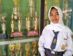 Annisa Putri Siswi SMPN 4 Cepu Raih Juara 1 Lomba Membaca Cerpen