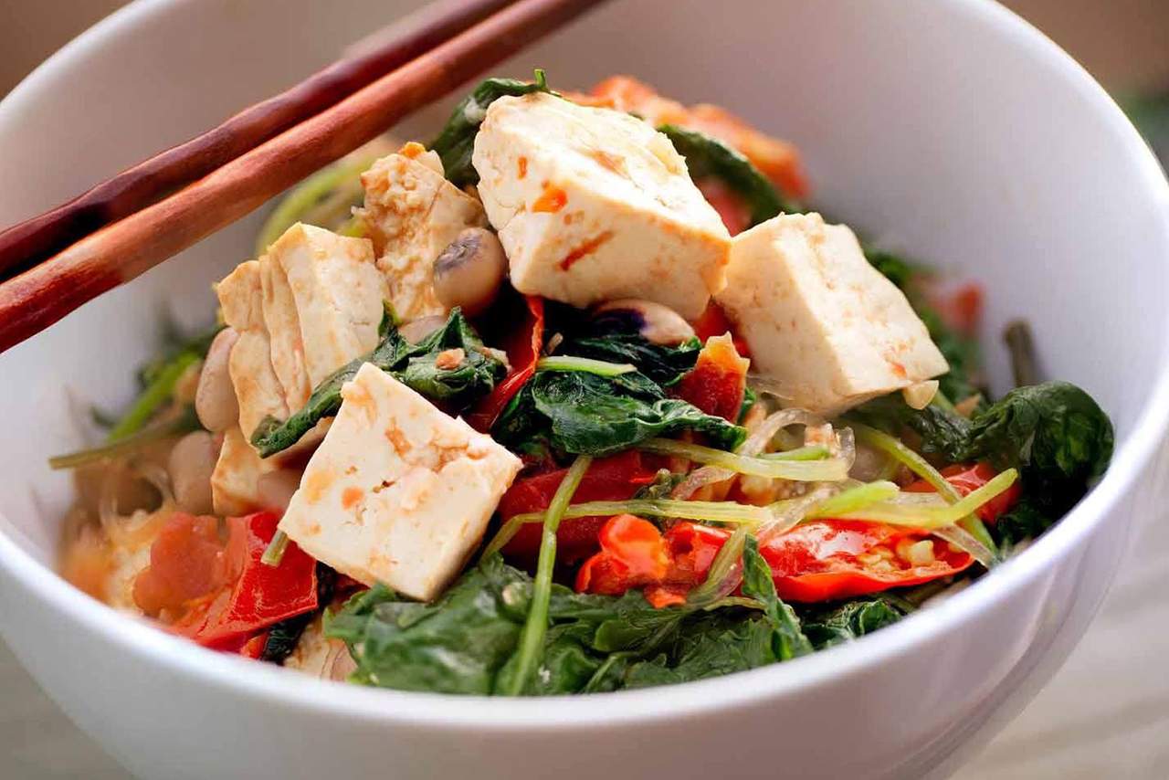 Bergizi Tanpa Kompromi Resep Tumis Bayam dan Tahu Sehat Bergizi Bikin Kenyang Lebih Lama