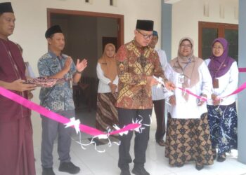 Perpustakaan SDN 1 Sambong Diresmikan Dorong Budaya Literasi Sejak Dini