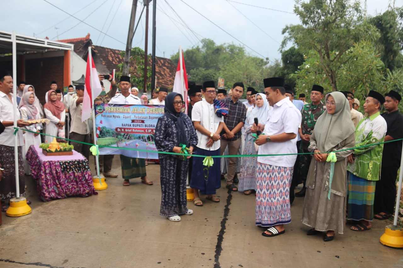 Bupati Blora Resmikan Jalan Brabowan - Giyanti Senilai Rp6,9 Miliar