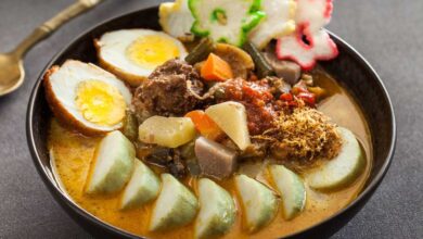 Gurih Kenyang dan Bergizi Resep Lontong Sayur Daging Sapi Ideal Untuk Sahur Sehat