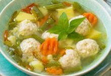 Masakan Lebaran Sederhana yang Menggugah Selera Resep Sop Bakso dan Sayuran Lezat Bernutrisi Tinggi