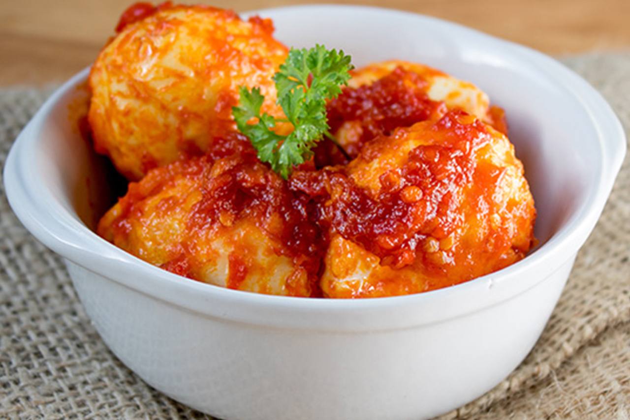 Menu Lebaran Klasik yang Tetap Otentik Resep Telur Balado Pedas Manis dan Mudah Dibuat