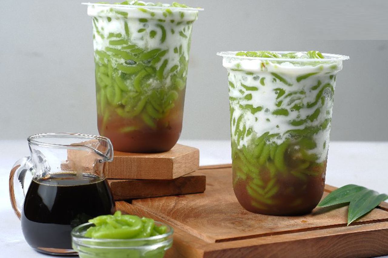 Resep Es Dawet Matcha Minuman Lebaran Kekinian yang Bikin Para Tamu Berkesan