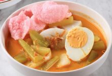 Resep Ketupat Sayur Betawi Sajian Tradisional yang Hangat dan Penuh Cita Rasa