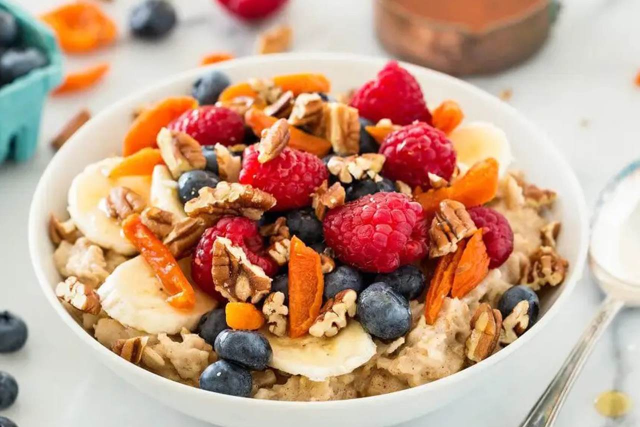 Resep Praktis Oatmeal Sahur untuk Penderita Rematik