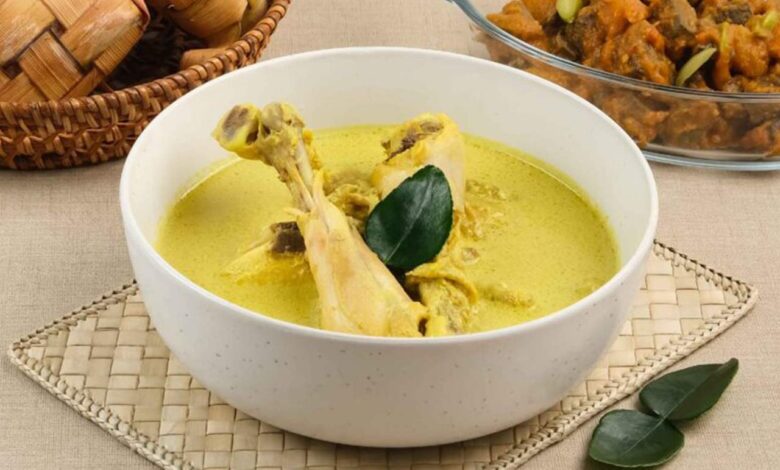Sederhana dan Kaya Rasa Resep Opor Ayam Kuah Santan Encer Bikin Sajian Lebaran Ketupat Jadi Makin Lengkap