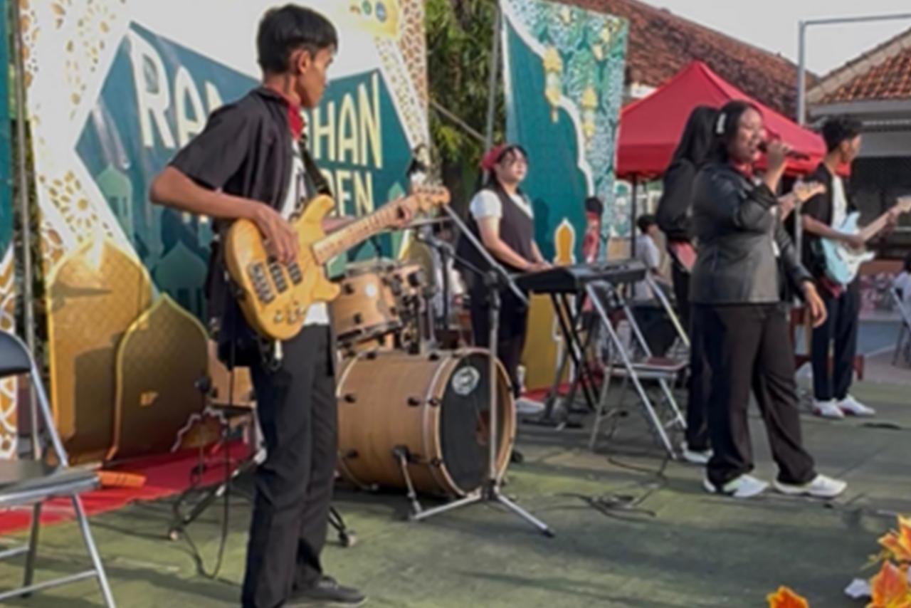 Semarak Ramadhan 2026 SMA Negeri 1 Cepu Kepsek Baru Menyapa Bazar dan Seni Meriahkan Momentum