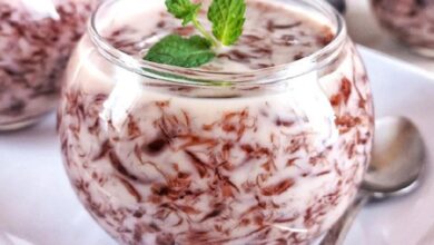 Sensasi Takjil Buka Puasa yang Menyegarkan Resep Es Lumut Cokelat yang Bikin Kenyal di Mulut