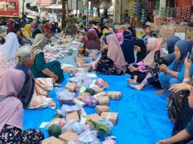 Menjaga Tradisi Merayakan Rezeki Paguyuban Pedagang Pasar Mulyorejo Cepu Gelar Bancakan Pasar