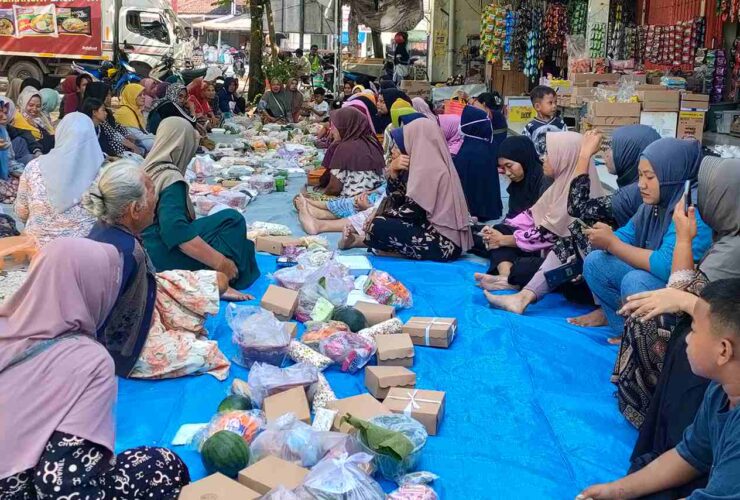 Menjaga Tradisi Merayakan Rezeki Paguyuban Pedagang Pasar Mulyorejo Cepu Gelar Bancakan Pasar