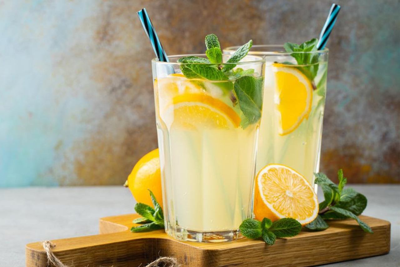 Defisit Kalori Lemonade Bisa Menjadi Pilihan Minuman Segar Saat Musim Pancaroba Ini Resepnya