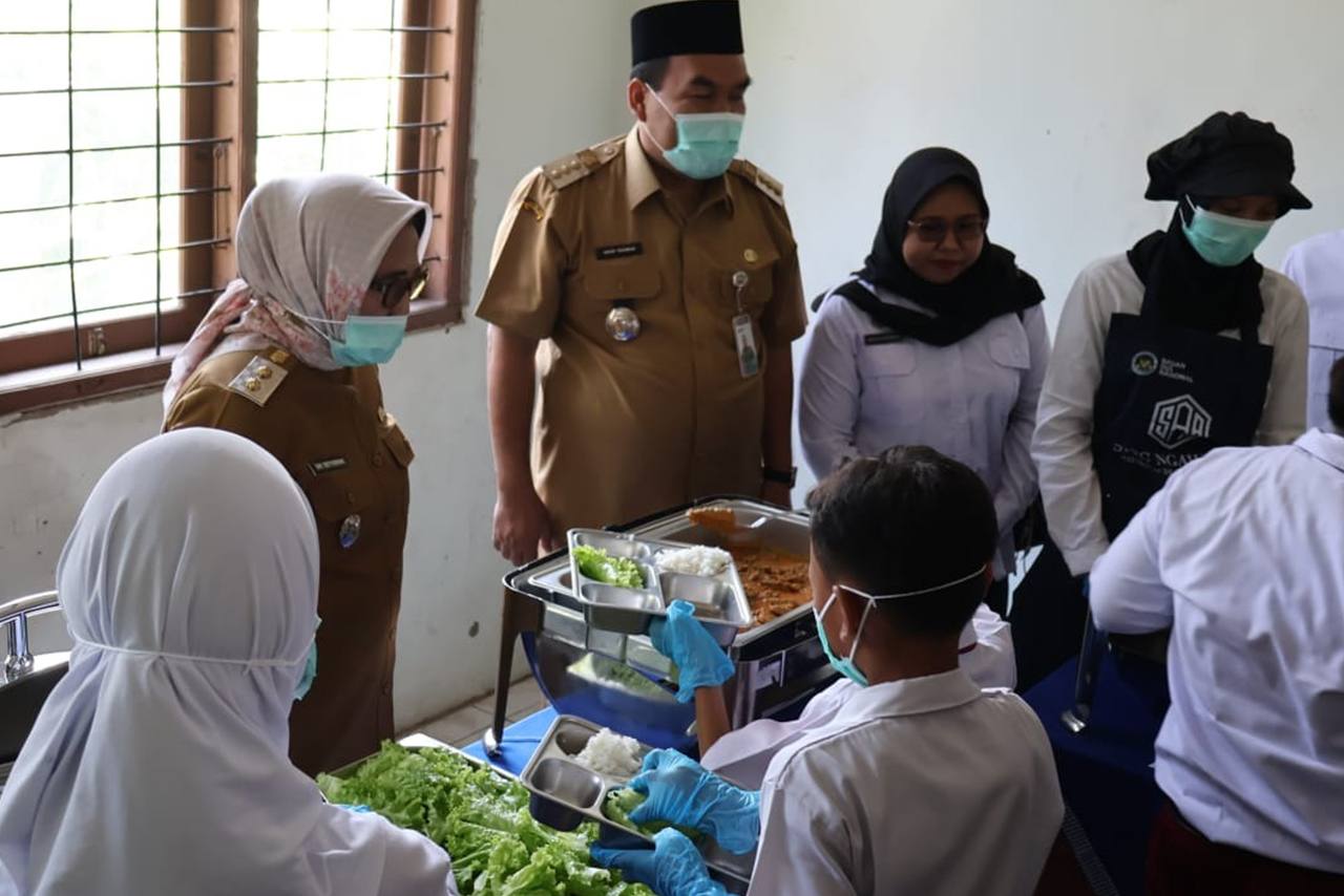 Uji Coba MBG Prasmanan di Blora Langkah Awal Evaluasi Gizi Nasional 2